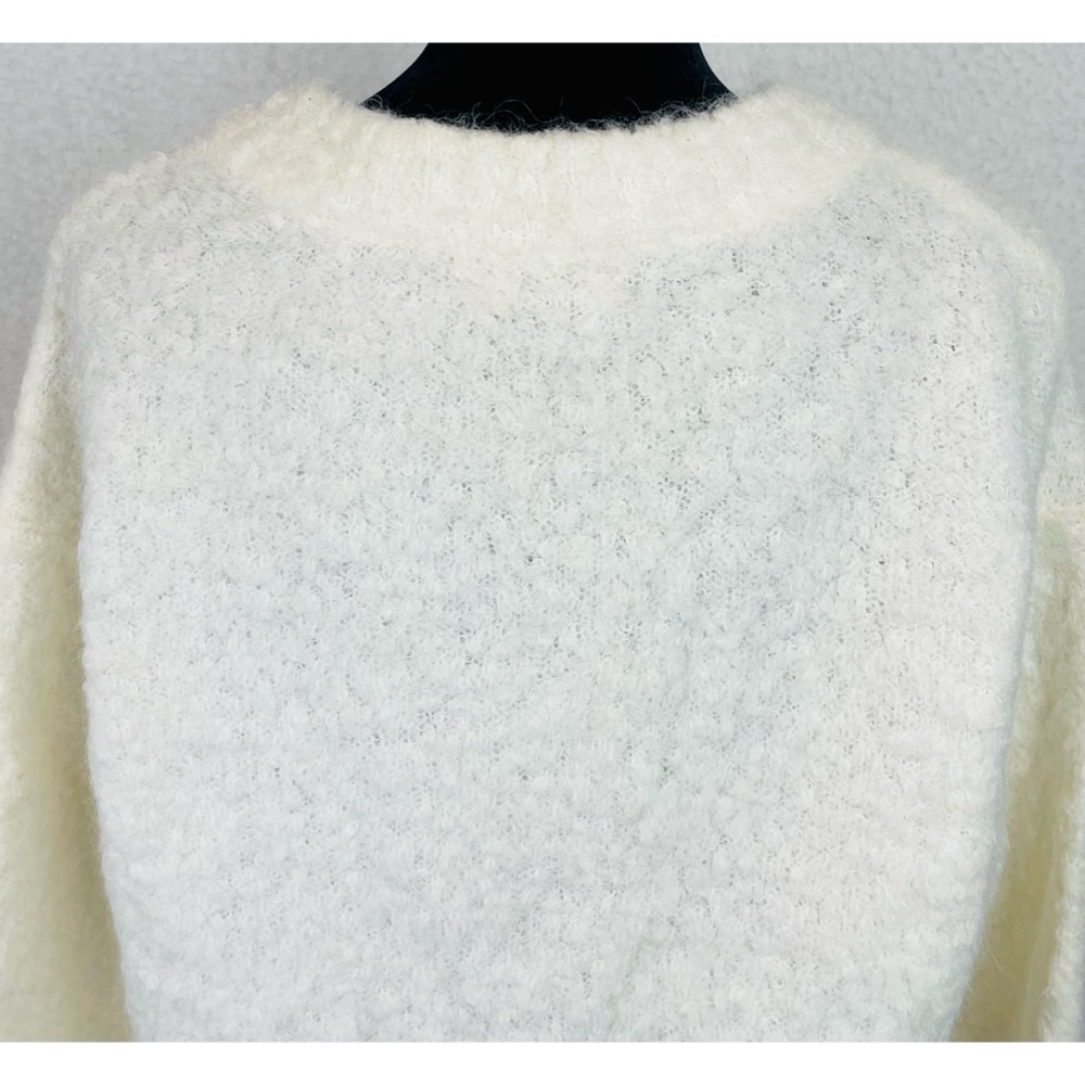 WILFRED • Aritzia Off-White/Cream Marseille Alpaca V-Neck Pullover Sweater, S - Picture 10 of 16